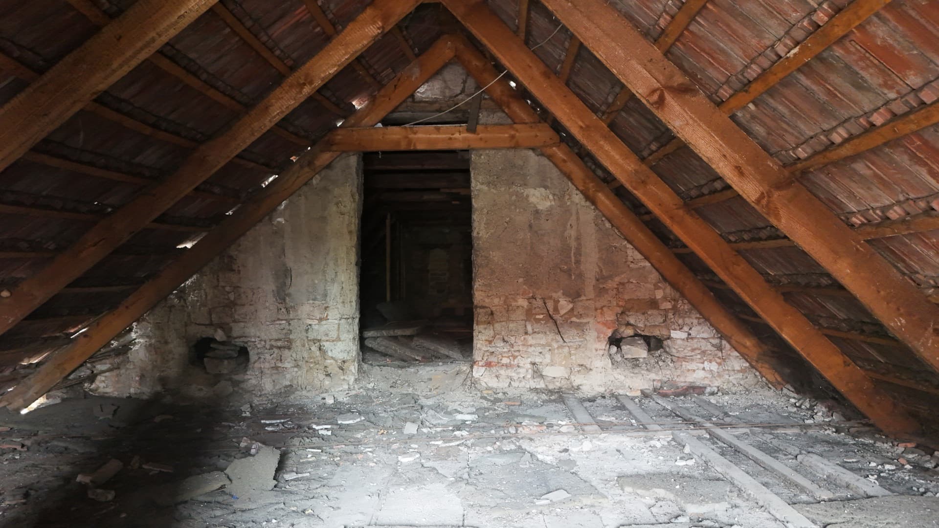 Půda — potenciál rozšíření obytné plochy